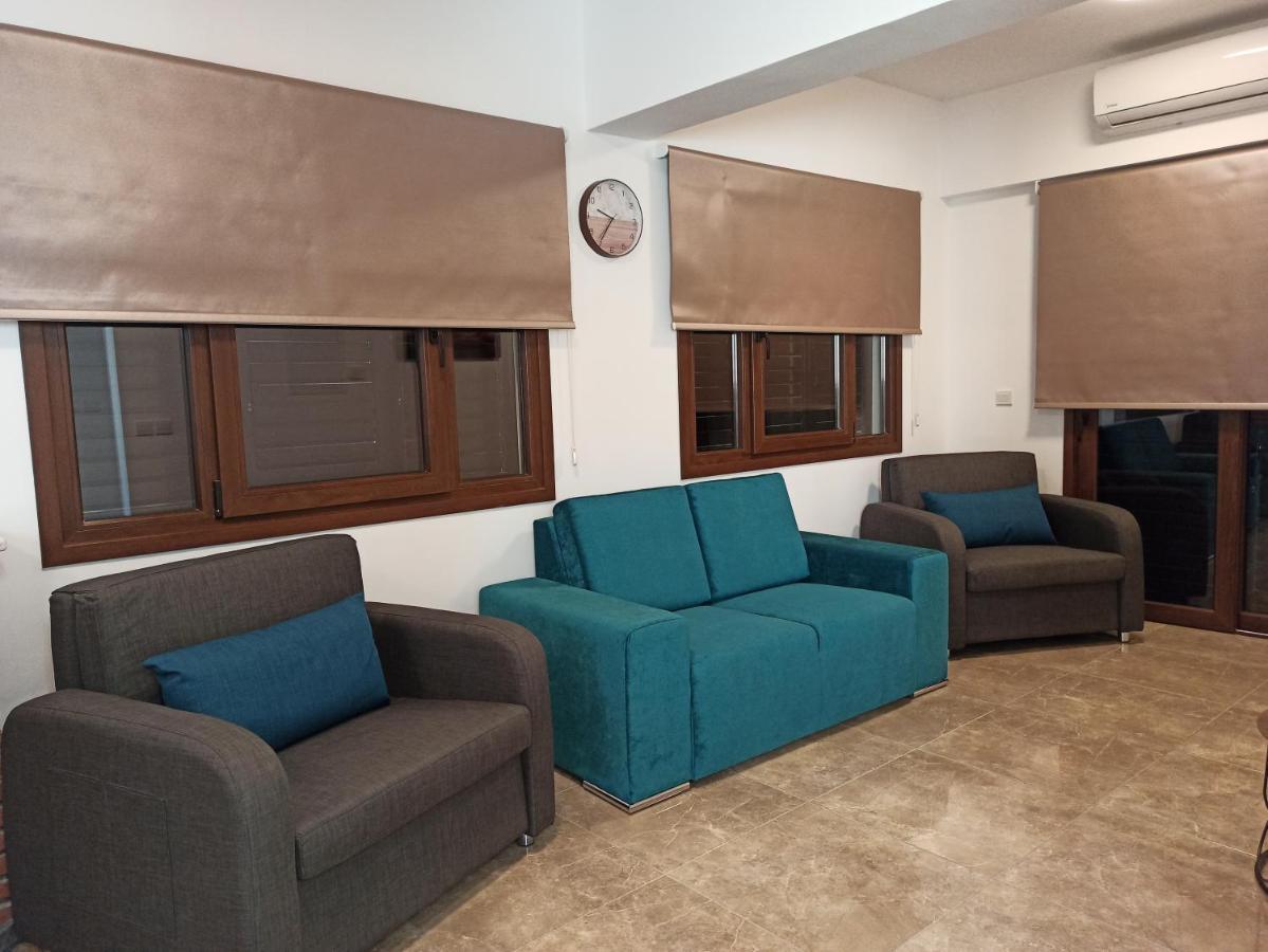 River Apartments Galata Luaran gambar