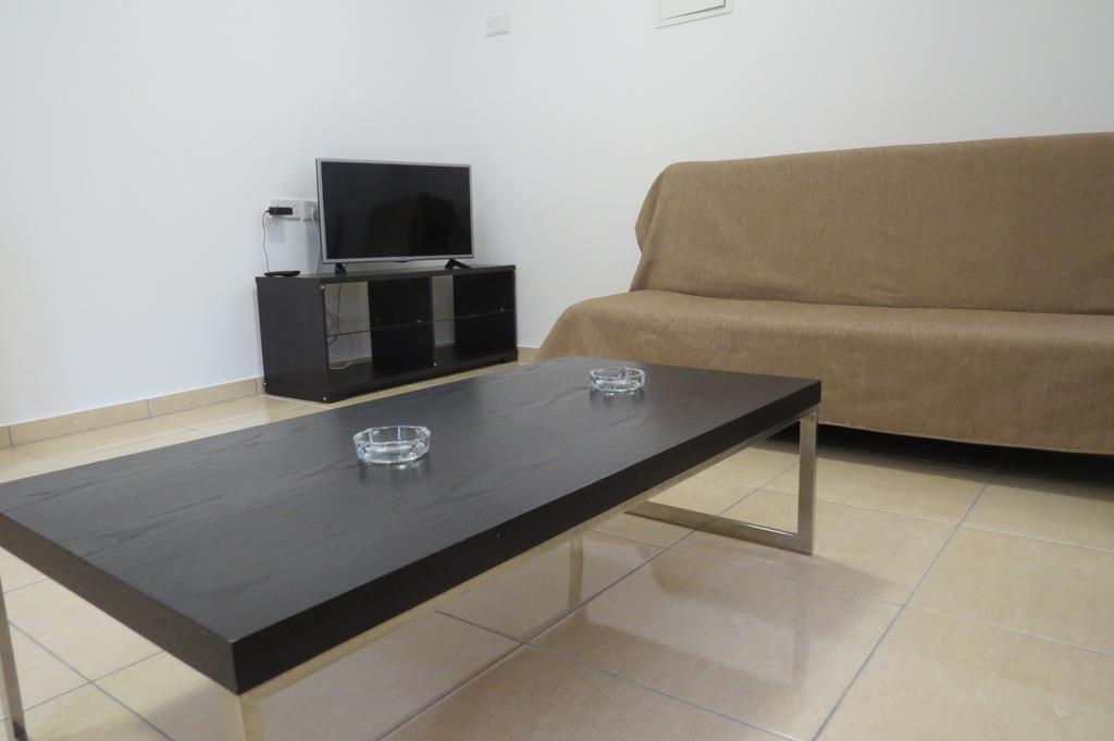 River Apartments Galata Luaran gambar