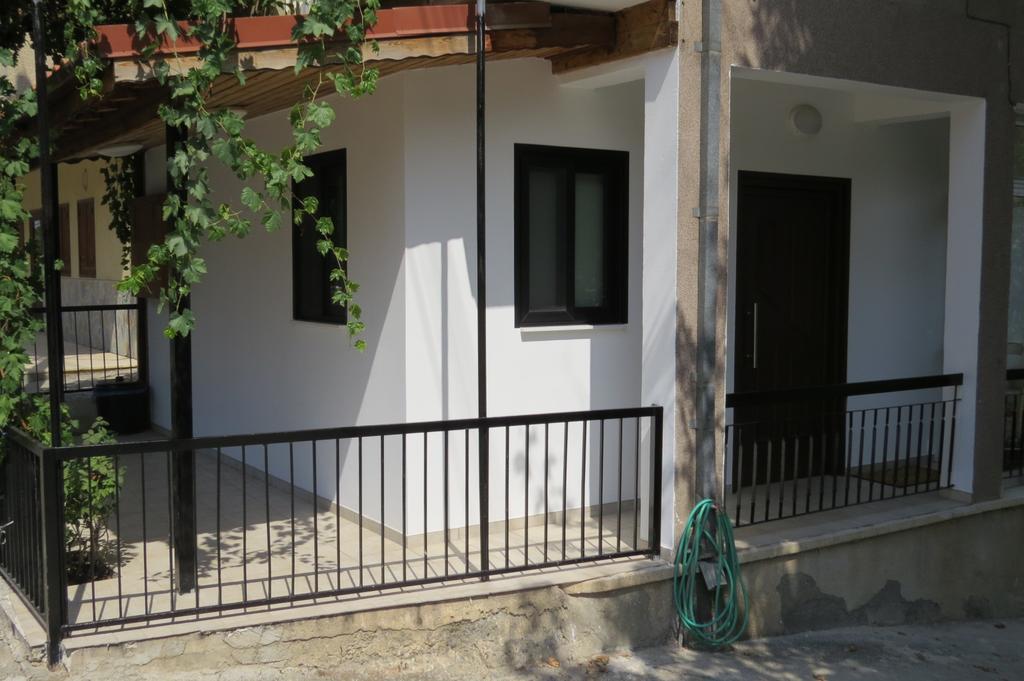 River Apartments Galata Luaran gambar