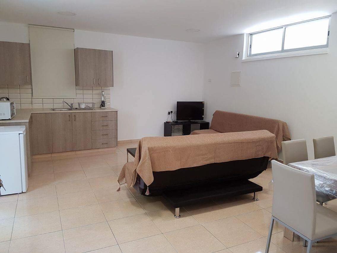 River Apartments Galata Luaran gambar